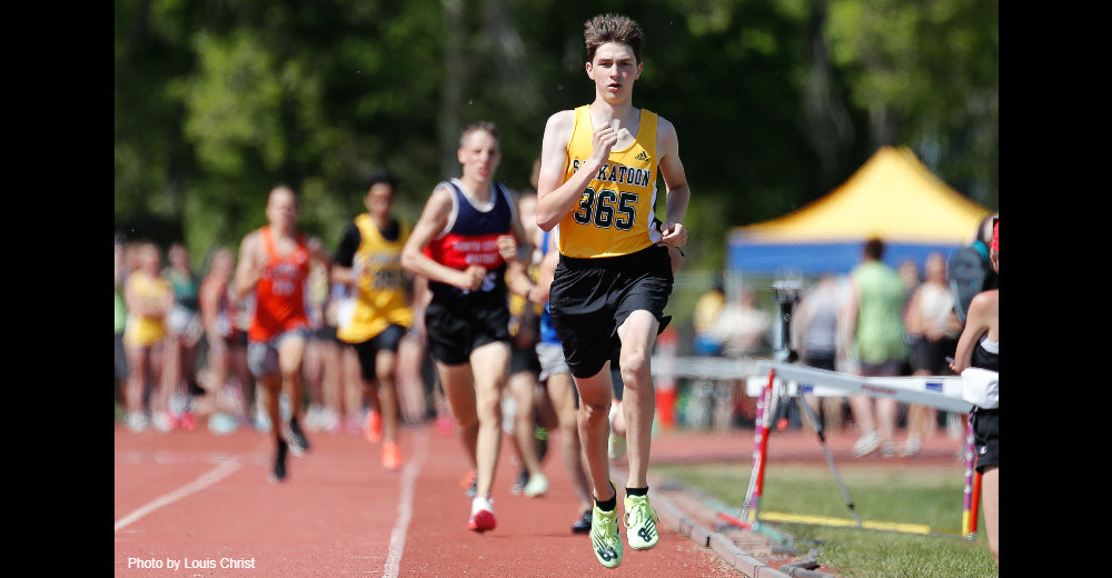 Michael Hussey competes on the track. Photo by Louis Christ.