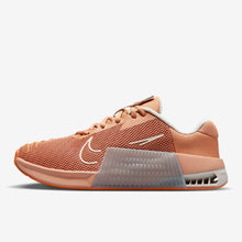 Load image into Gallery viewer, Women&#39;s Nike Metcon 9