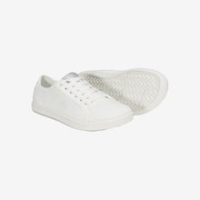 Load image into Gallery viewer, Women&#39;s Dillon Classic Casual Sneaker (White)