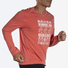Load image into Gallery viewer, Men&#39;s Distance Long Sleeve 2.0 (Red Run Merry)
