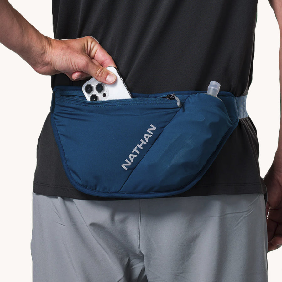 Nathan Sports Pinnacle FeatherLite Belt