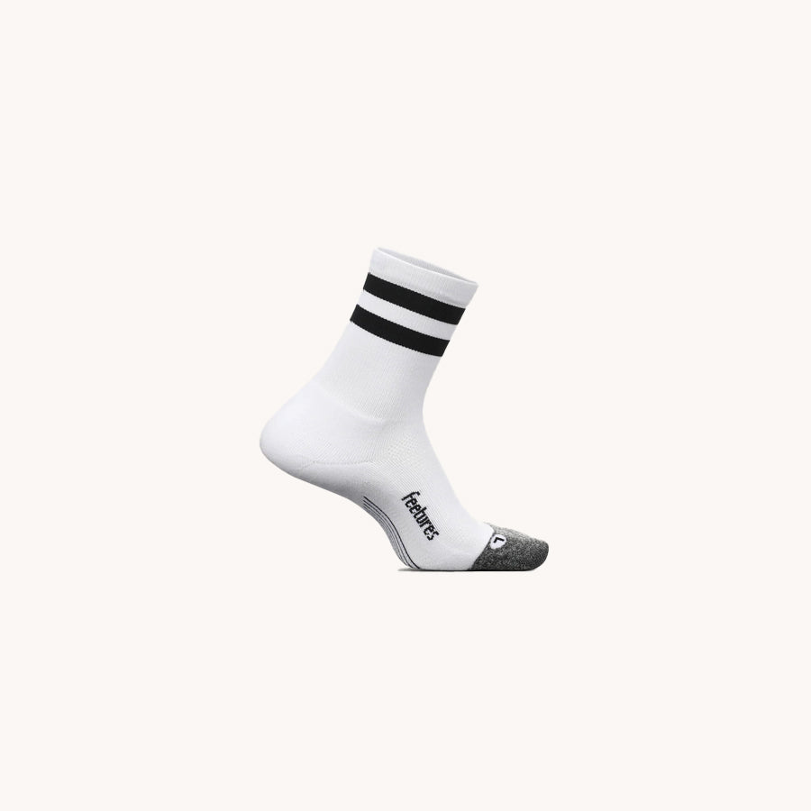 Feetures Elite Light Cushion Mini Crew Socks