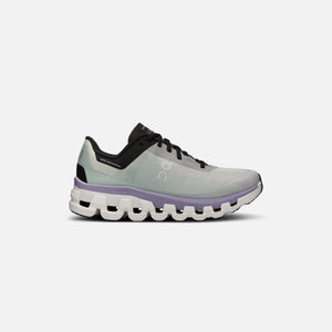 Women's On Cloudflow 4