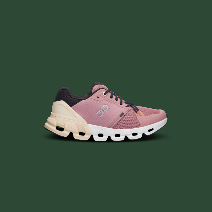 Women's On Cloudflyer 4