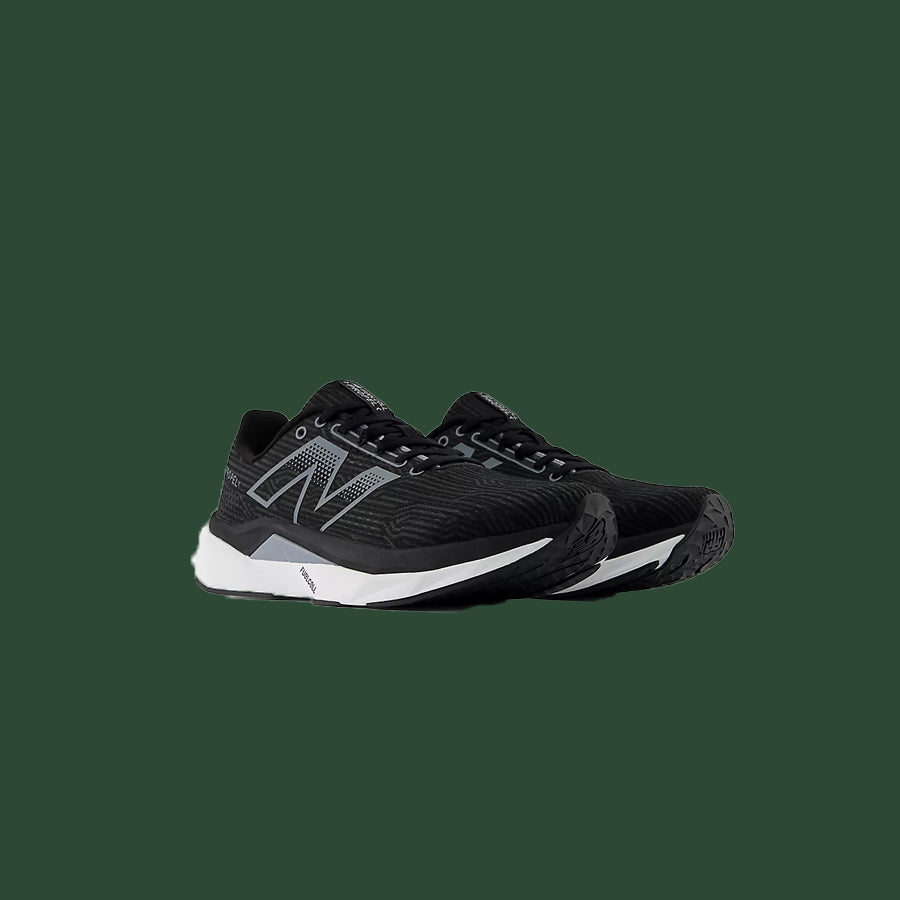 Men's New Balance FuelCell Propel v5