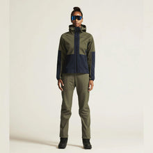 Load image into Gallery viewer, Women&#39;s Core Backcountry Hood Jacket (Rift/Blaze)