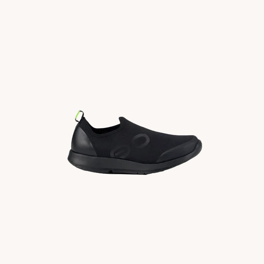Women's Oofos OOmg Sport Shoe