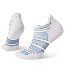 Load image into Gallery viewer, Women&#39;s Run Targeted Cushion Stripe Low Ankle Socks